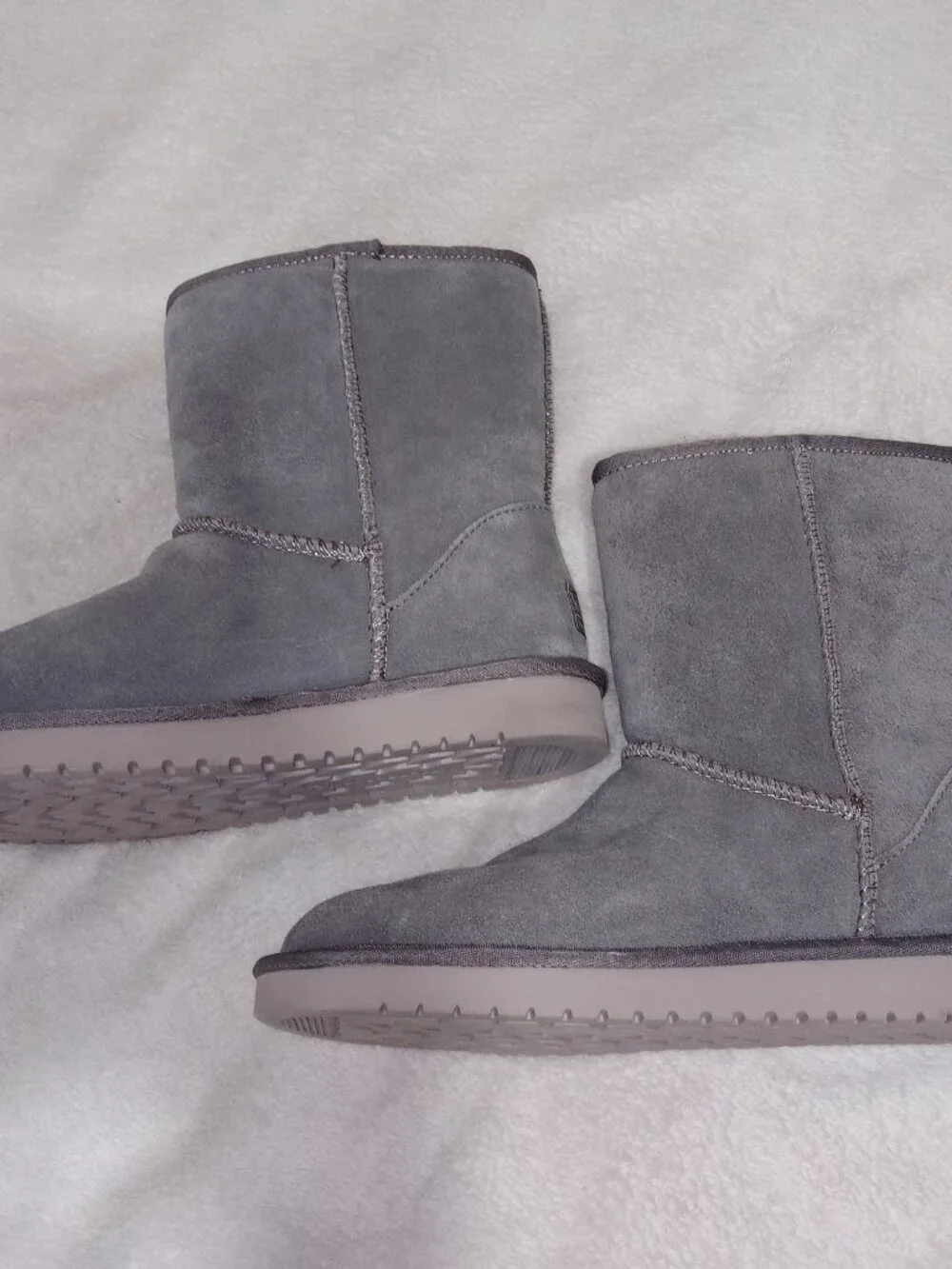 Koolaburra By UGG Koola Winter Boots Size 8 Gray Faux Fur Lined Suede NWOB